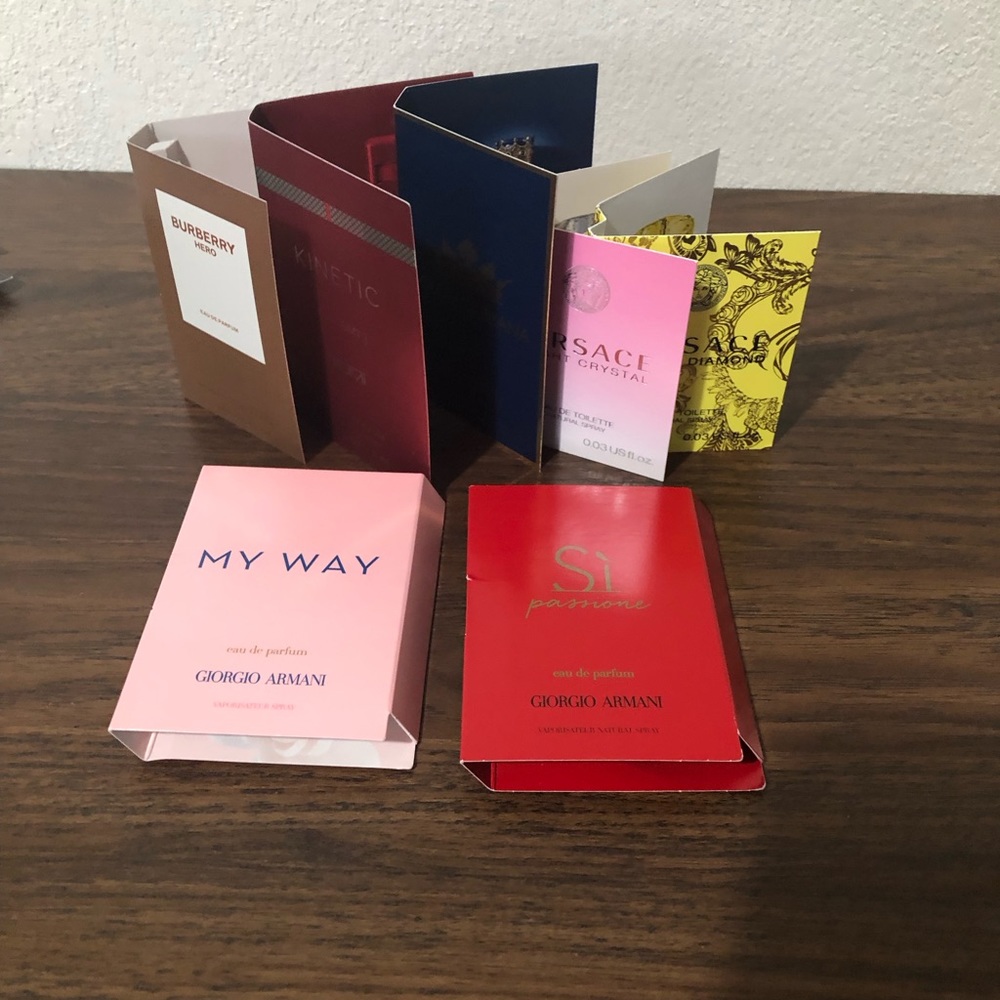 21 Piece Beauty Sample Bundle - Picture 6 of 6